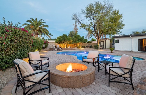 Thunderbird Desert Estates Maison | Elegance and Class - Central Scottsdale home with heated* pool and fire-pit