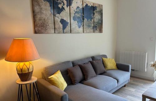 Clemenceau Appartement | ELEGANCE Castillet - Plein Centre Proche Gare Bus et Transports - IDEAL COUPLE ou PRO - Moderne et Confort - OFFRE SPECIALE