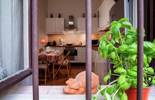 Lagymanyos Appartement | Elégance & Tradition