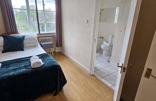 Kilburn Appartement | Elegant 1-Bed Flat Sleeps 5 NW6 Jubilee, Bakerloo & Overground Lines