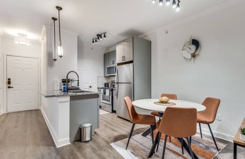 McNeil Appartement | Elegant 1BR w/resort style pool near The Domain