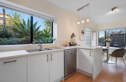 Northcross Maison | Elegant 2BR Family Home | Aircon & 5min to Beach