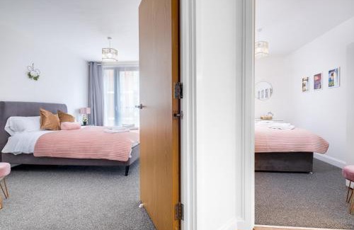 Gay Village Appartement | Elegant 2Bed Apartment - City Centre - Free Parking