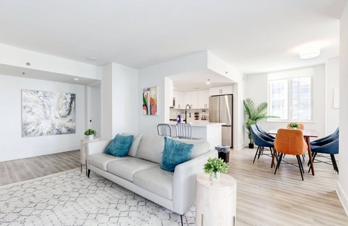 Crystal City Appartement | Elegant 2BR Apartment - Minutes to D.C.