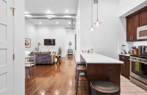 Downtown Newark Hôtel | ★Elegant 2BR King Bed | Loft apt | 30 min to NYC★