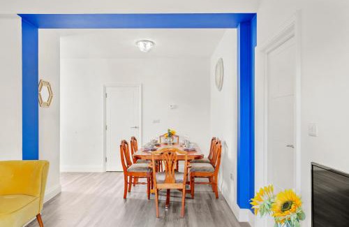 Turkey Street Appartement | Elegant 3-bed apartment with FREE onsite PARKING in Enfield - Out door Patio - Big savings on Longer Stays