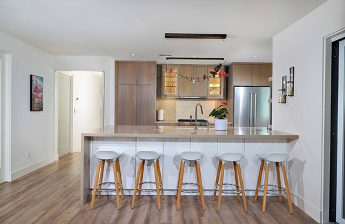 Coronado Copropriété | Elegant 3 bedroom/2.5 bath condo 1 blk from Hotel del Coronado