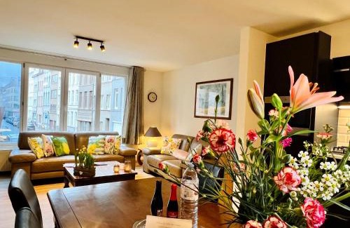 Jewish Quarter Appartement | Elegant 3-Bedroom Apartment