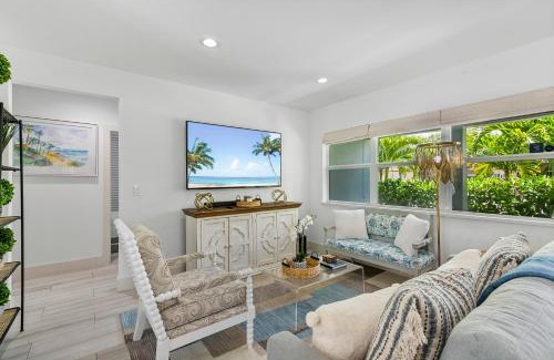 Old Northwood Maison | Elegant 3br Getaway W Pool, Near Wpb Hotspots