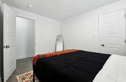 Saint Claude Appartement | Elegant 5-Bedroom NOLA Getaway