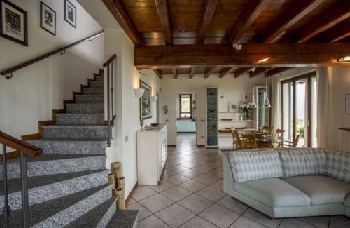 Arona Villa | Villa élégante de 5½ pièces avec piscine à débordement et vue de rêve