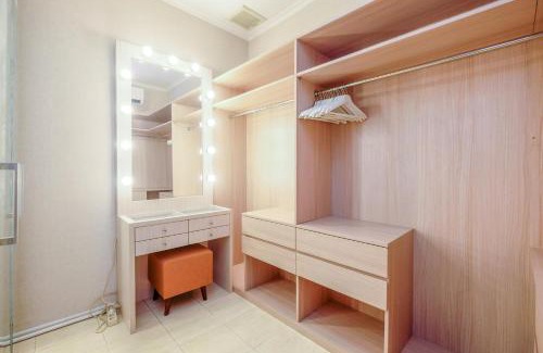 Senayan Appartement | Elegant and Comfort 2BR Apartment at FX Residence By Travelio