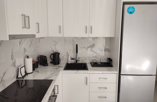 Moschato-Tavros Appartement | Elegant and Modern apartment near to Athenian Riviera