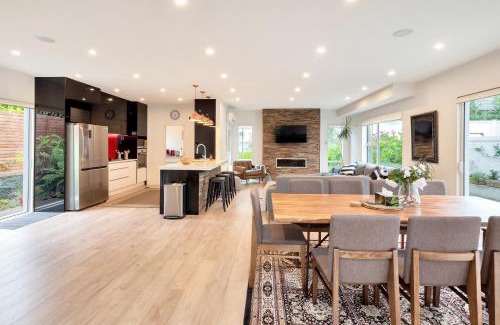 Epsom Maison | Elegant and Stylish Retreat in Leafy Epsom