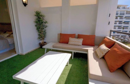Puerto Banus Appartement | Appartement 2 chambres récemment r��nové au coeur de Puerto Banús.