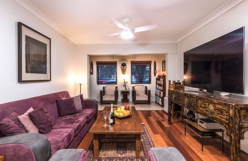 Alexandria Appartement | Elegant Apartment in Trendy Alexandria