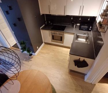 Aalborg Appartement | Elegant Apartment In Central Aalborg