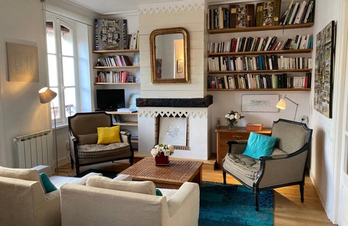 Le Palais Appartement | Appartement élégant 3* au coeur de Le Palais, 2 chambres, proche commerces et plage