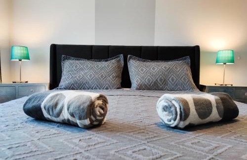 Margareten Appartement | Elegant Apartment Naschmarkt