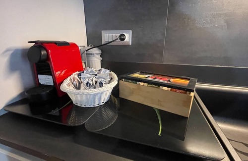 Santa Rita Appartement | Elegant apartment with private parking, a 5-minute walk from INALPI ARENA