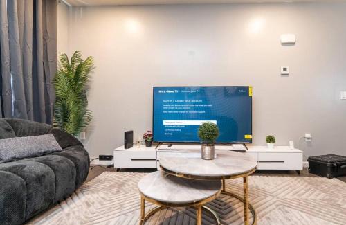 Newark Appartement | Elegant Apt by EWR & PennStation