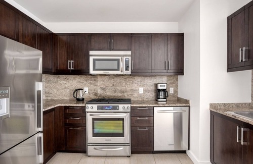 Back Bay East Appartement | Elegant Back Bay 1BR w/ W/D, Gym & Roof, nr Copley Sq, by Blueground