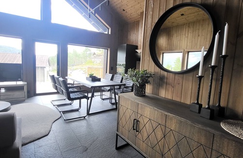Vradal Cabine | Elegant black chalet with top amenities in Vrådal