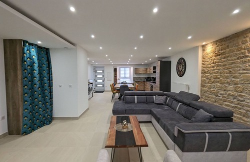 Spincourt Cottage | Gîte élégant avec jardin, proche Luxembourg, Nancy, Metz