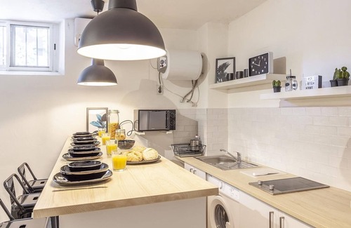 Sur Appartement | APPARTEMENT DESIGN ÉLÉGANT! 2 LITS -SEVILLA- WIFI - 5 PAX