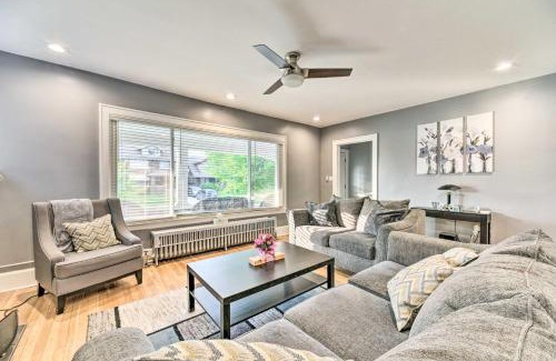 New Center Detroit Maison | Elegant Detroit Home with Yard about 5 Mi to Dtwn!