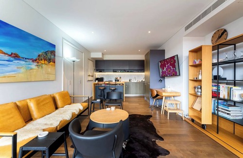 Redfern Appartement | Elegant downtown apartment with absolutely everything at your fingertips