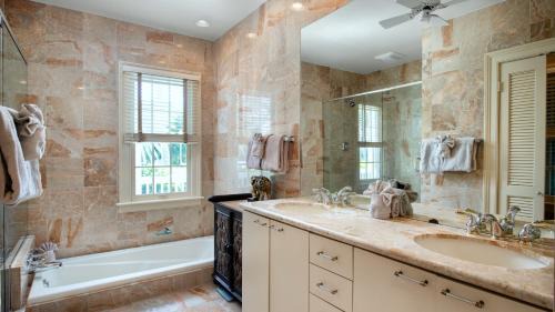 Bahama Village Maison | Elegant Escape by Last Key Realty
