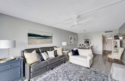 Braden River Copropriété | Elegant Escape - Golf Side & Water Views