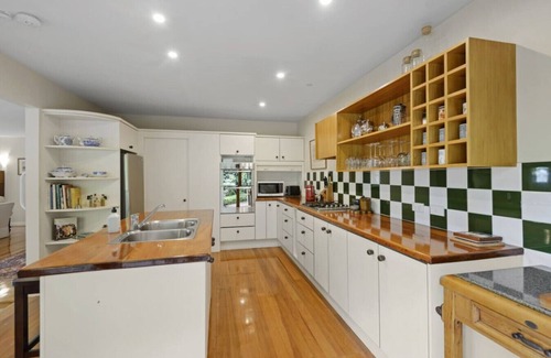 Merivale Maison | Elegant Family Home in Merivale
