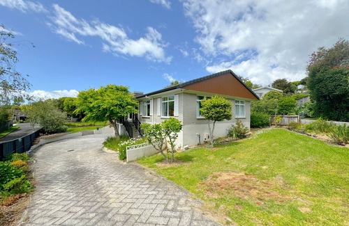 Mellons Bay Maison | Elegant House in East Auckland