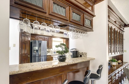 Houston Maison | Elegant Houston Vacation Rental w/ Private Pool!