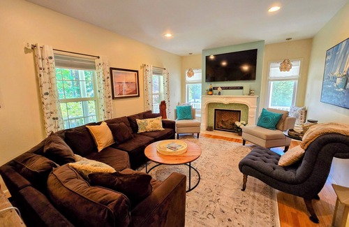 Ogunquit Maison | Elégante maison Ogunquit 6BR / 7BA - 5 min à pied de Perkins Cove et le centre-ville Shore Rd!