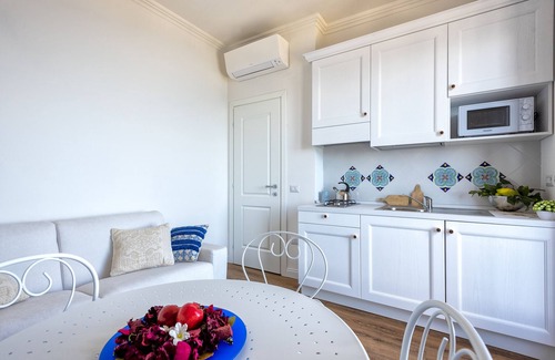 Castelsardo Appartement | ELEGANT IN THE HEART OF THE ANCIENT VILLAGE, BREATHTAKING VIEW OF BAY & SEA