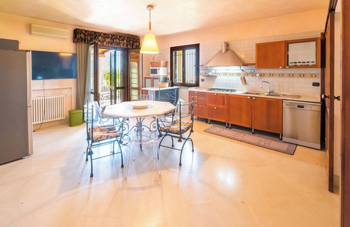 Pedara Villa | Elégant, dans le village, piscine privée, terrain de football