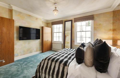 Brompton & Hans Town Maison | Elegant Knightsbridge Townhouse by Harrods