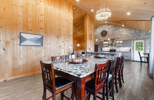 Val-des-Lacs Chalet De Ski | Élégant Lac Chalet Front, près de Mont-Tremblant