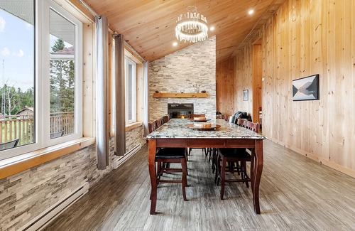 Val-des-Lacs Chalet De Ski | Élégant Lac Chalet Front, près de Mont-Tremblant