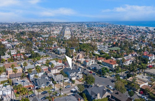 Belmont Heights Maison | Elegant Long Beach retreat with private patio & grill - near beach & bike path