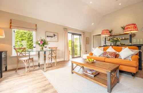 Ipswich Maison | Elegant luxurious cottage - The Dove House