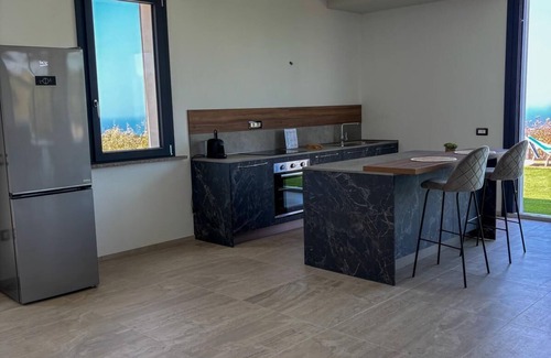 Tergu Villa | ELEGANT MINNI VILLA WITH PRIVATE POOL, 5 MINUTES FROM THE SEA