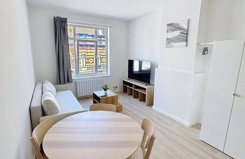 Altitude 100 Appartement | Elegant one-bedroom apartment