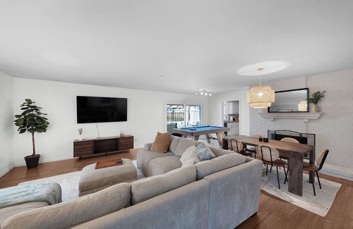 Lake Highlands Maison | Elegant Ranch Escape + Pool