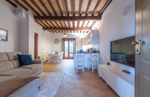 San Mariano Maison | Elegant retreat in a historic farmhouse near Perugia and Trasimeno Lake