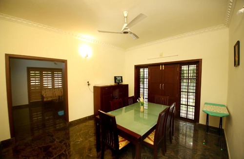Veliyathunadu Maison | Elegant River Front Villa