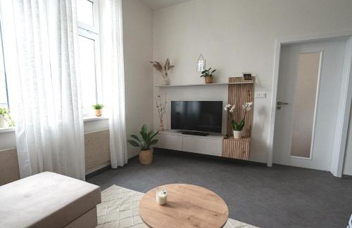 Hlubocepy Appartement | Elegant Riverside Apartment with Breathtaking Rock Views